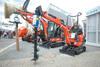 Pásové mikrorypadlo Kubota K008-3 s vrtacím zařízením Auger Torque X1500 Earth Drill