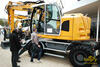 Kolové rypadlo Liebherr A 914 Compact Litronic