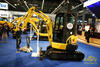 Pásové minirypadlo Komatsu PC26MR-3 s kladivem JTHB20 box