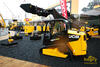 Pásový smykem řízený nakladač JCB 150T