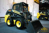Smykem řízený nakladač New Holland L218 Superboom