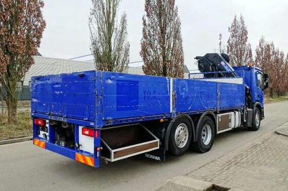 Scania P370 + HMF 2620 K6