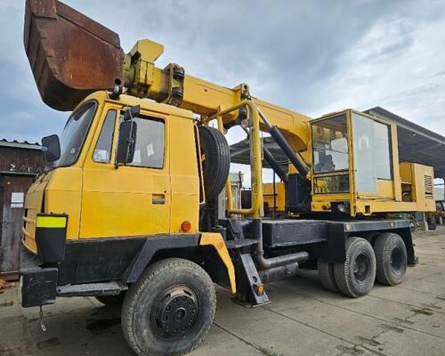 TATRA T815 + UDS 114a