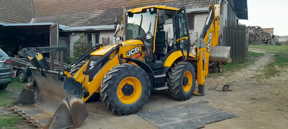Re: jcb 4cx