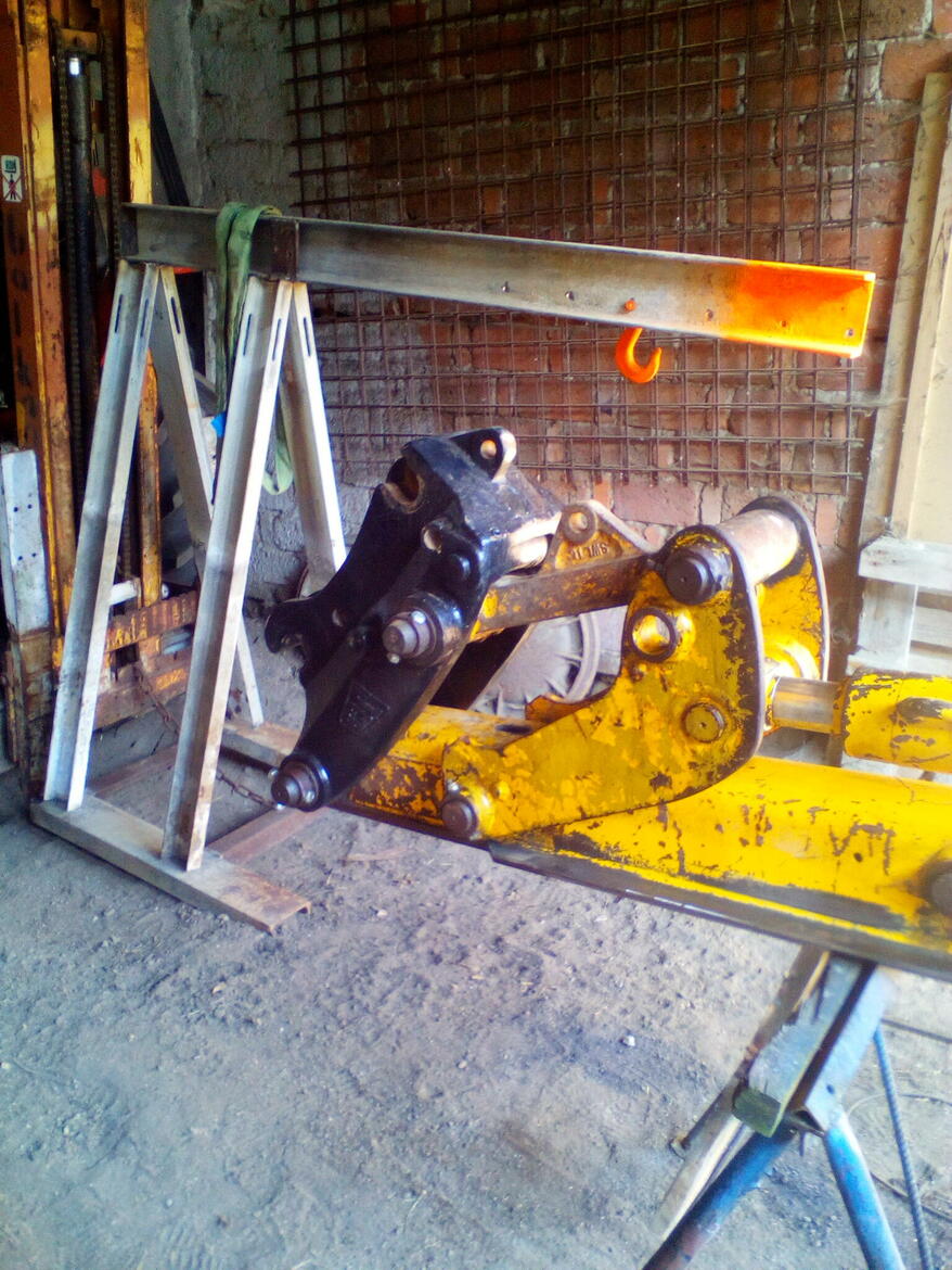 Oprava teleskopu JCB 4 CX