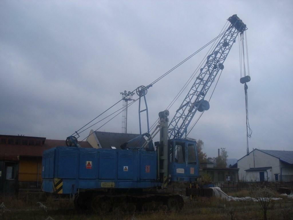 pásová jeřáb