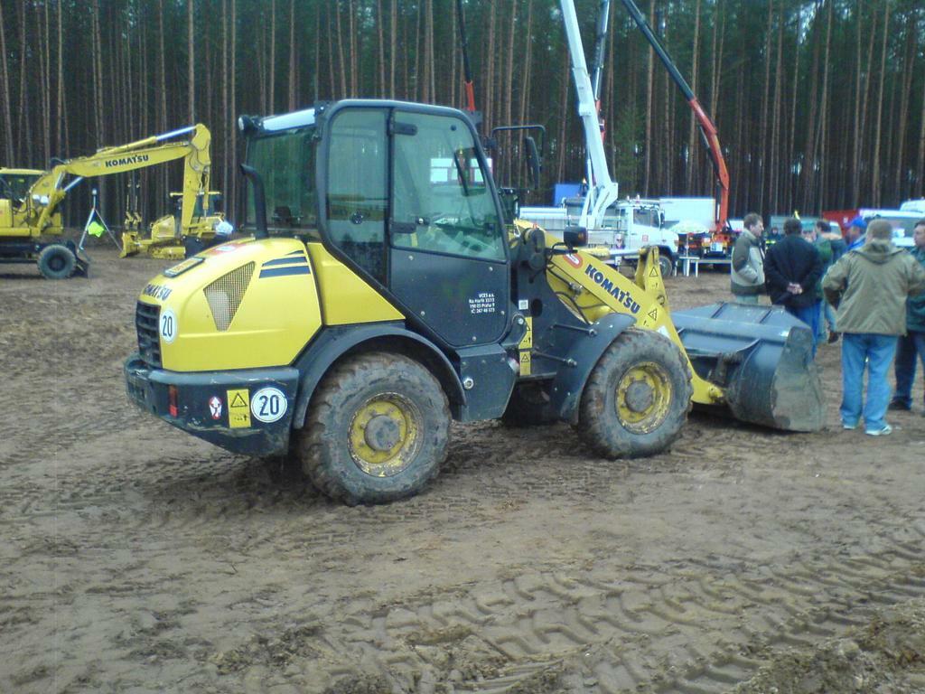 Předváděčky 2009 ( komatsu,volvo,cat,liebherr)