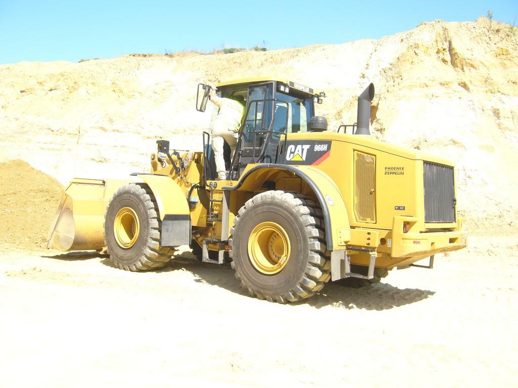 Re: Předváděčky 2009 ( komatsu,volvo,cat,liebherr)