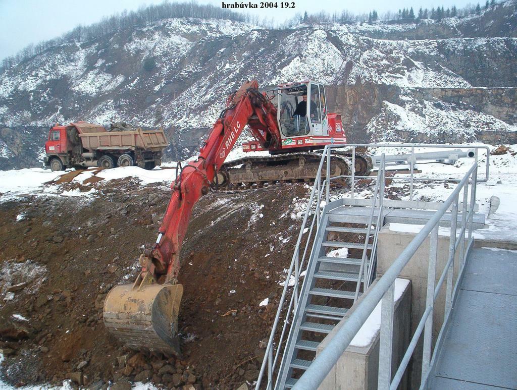 hrabuvka 2004