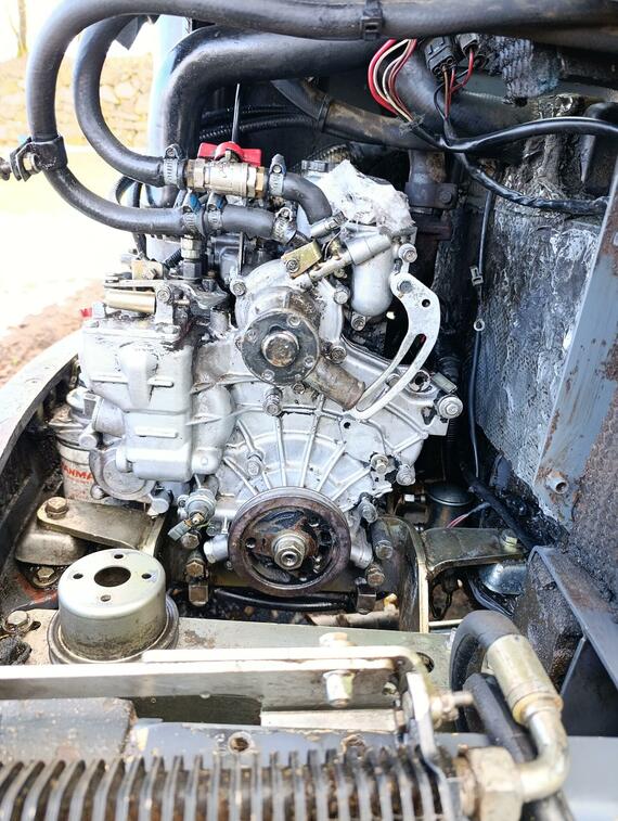 Zapojení čidla teploty vody Terex TC16 Mitsubishi L3E 