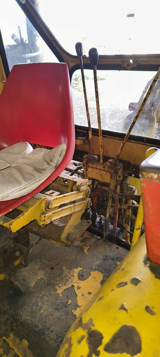 Bělorus bagr - JMZ- 6 AM