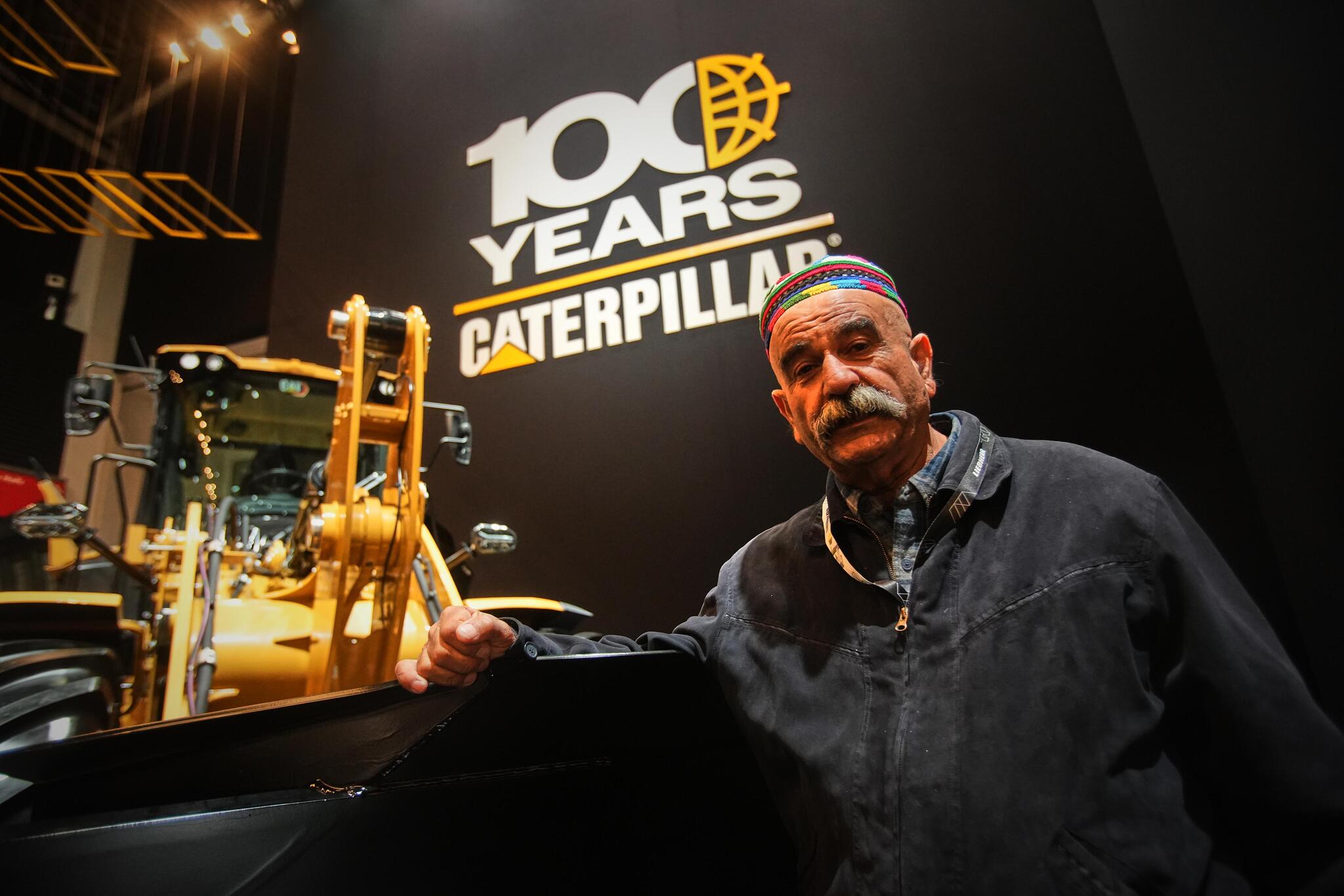 Caterpillar na veletrhu Bauma 2025 představil svá řešení pro budoucnost