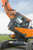 Detail kabiny stroje Doosan DX235DM