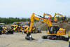 Expozice pásových rypadel, kolových nakladačů JCB 457 ZX a JCB 437 HT a rýpadlo-nakladače 3CX Compact