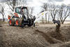 Nový podkop Bobcat na kolovém smykem řízeném nakladači Bobcat S550