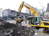 Pásové rypadlo Liebherr R 916 s třidící lopatou Hartl HBS 1200
